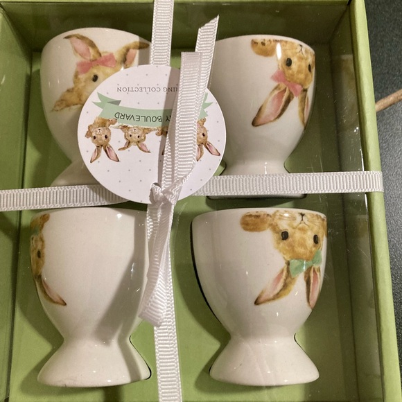 Potter’s Studio Bunny Boulevard Egg Cups Set of Four NIB - Picture 2 of 2